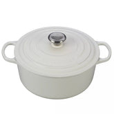 Le Creuset Signature Round Dutch Oven, 9 qt.