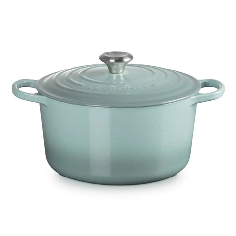 Le Creuset Signature Deep Round Dutch Oven, 6.5 qt.