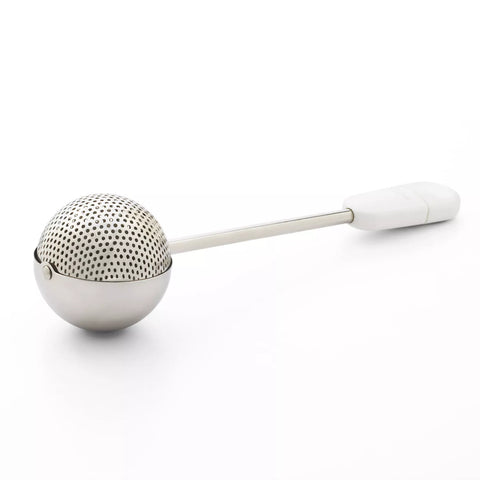 OXO Baker’s Dusting Wand