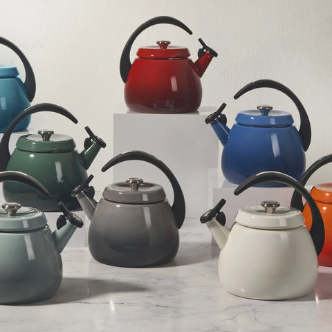 Le Creuset Cloche Kettle
