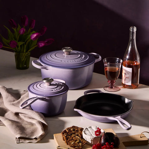 Le Creuset Signature Round Dutch Oven, 5.5 Qt.