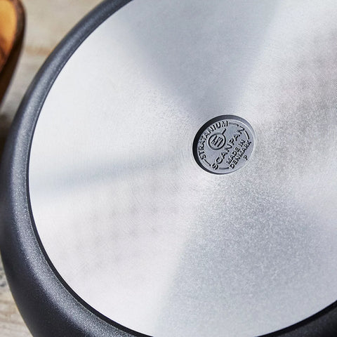 Scanpan ES5 Braiser with Lid and Fry Basket