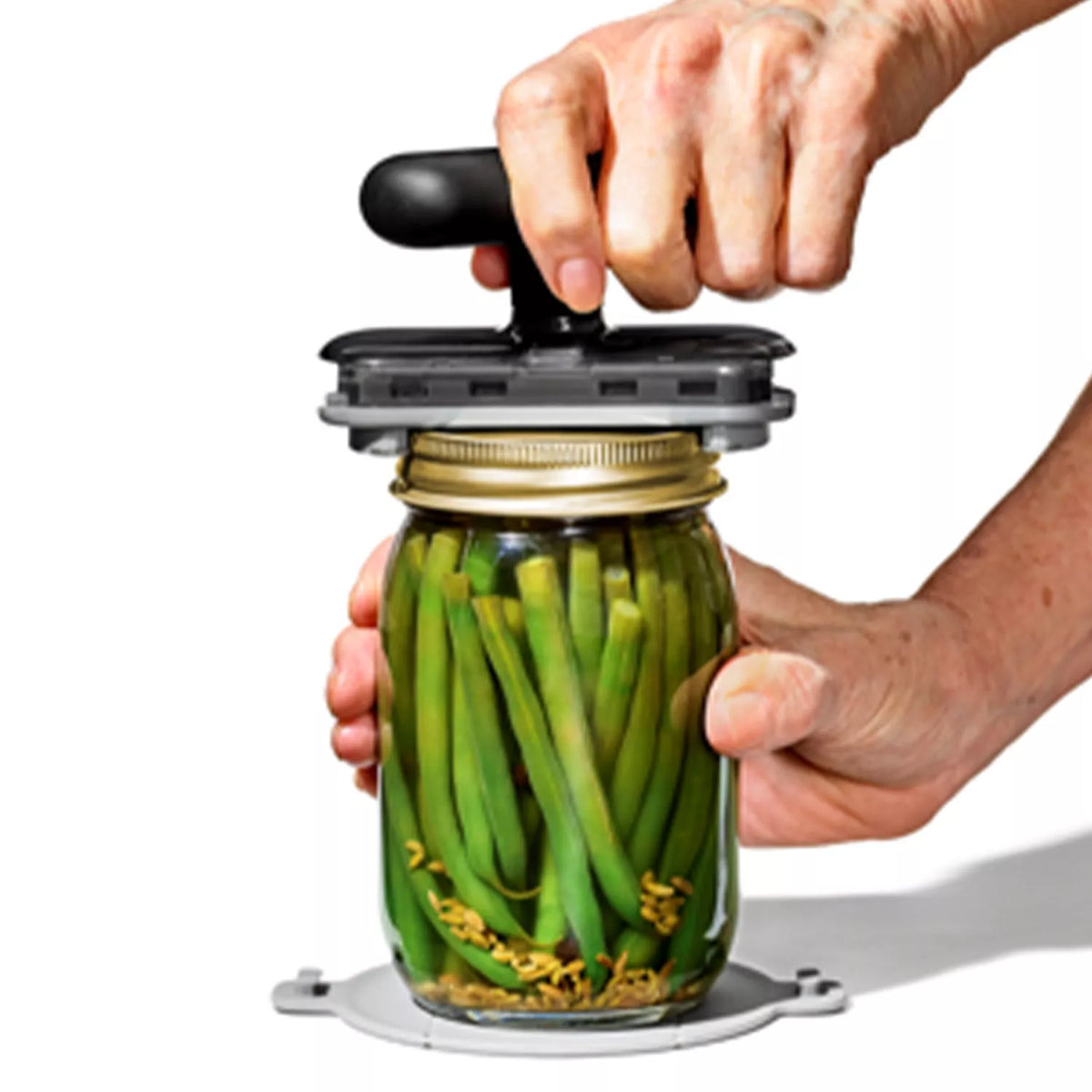 OXO Good Grips Twisting Jar Opener