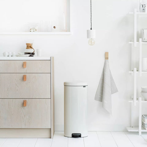 Brabantia Newicon Step Can, 30 L