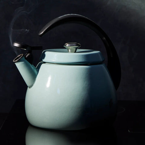 Le Creuset Cloche Kettle