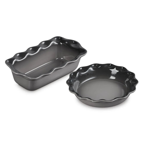 Le Creuset Heritage Fluted Pie Dish & Loaf Pan Set