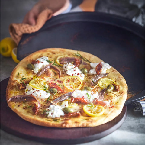 Emile Henry Pizza Station, 13"