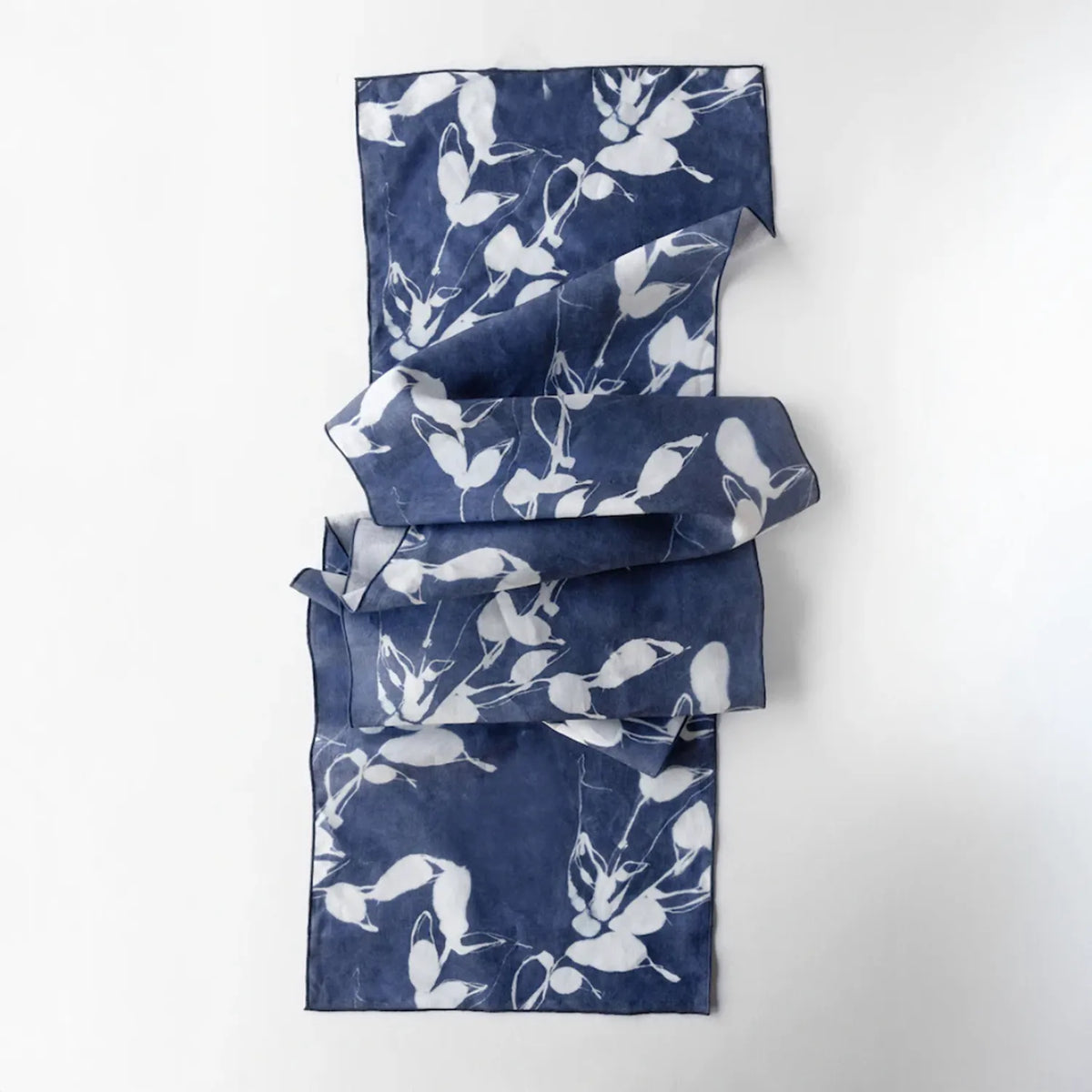 Goldie Home Porto Olive Table Runner